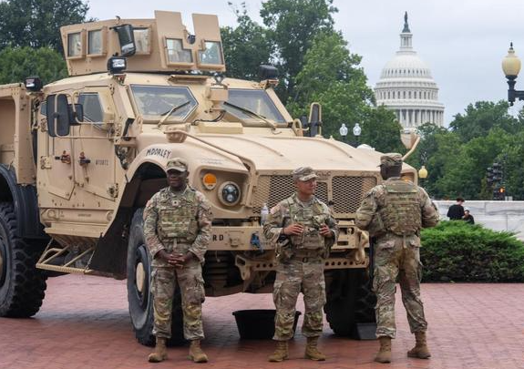 特朗普下令国民警卫队将进驻孟菲斯 特朗普在美国大范围展开非法移民清理工作将产生什么影响
