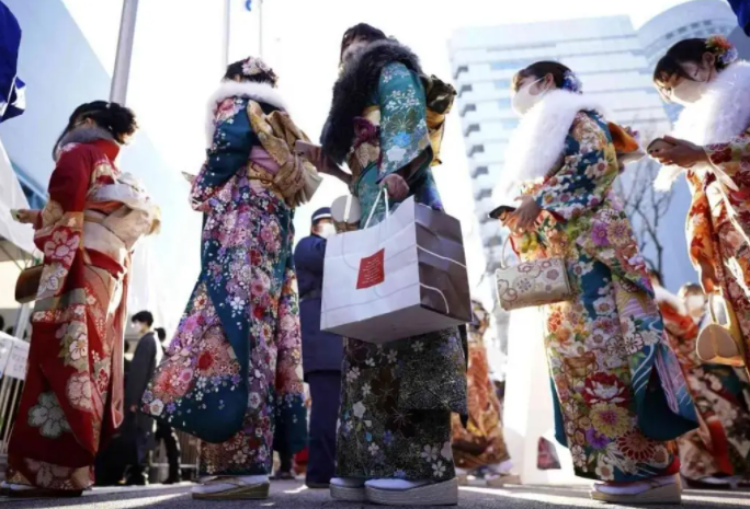 日本对美出口同比大降13.8% 日本8月经常项目顺差创新高 日本对美出口同比大降13.8% 日本8月经常项目顺差创新高