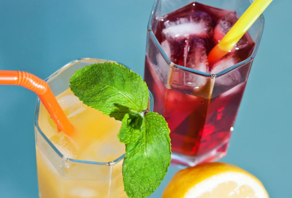 老人将无糖饮料当水喝患糖尿病酮症 无糖饮料饮料喝多了对身体有危害吗