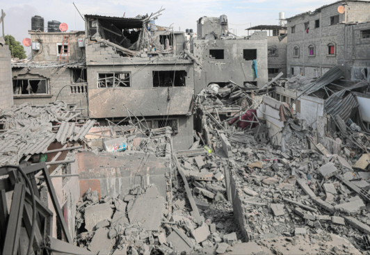 以色列财长竟笑谈战后如何瓜分加沙 联合国：过去两天加沙地带超4万人被迫流离失所