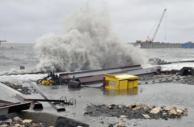 俄堪察加近海发生7.8级地震 沿岸发布海啸警报