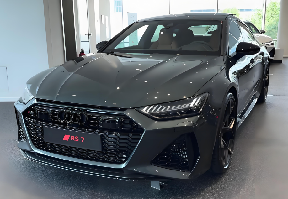 2025款奥迪RS 7Sportback Performance上市！2025性能猛兽来袭全新奥迪RS7混动登场！