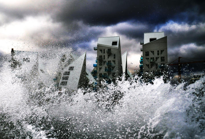 俄堪察加近海发生7.8级地震 沿岸发布海啸警报