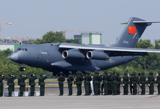 设计师解释运-20为什么叫“胖妞” 运-20圆润的造型设计有什么讲究