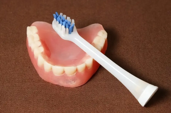 孕期牙病要在孕前做好预防 备孕别忘了洗牙