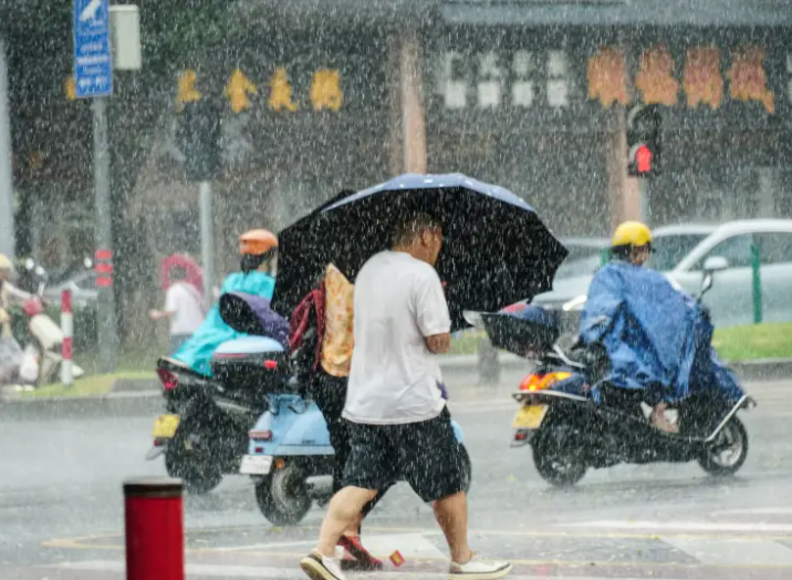 台风“桦加沙”将带来强风暴雨 超强台风“桦加沙”或将直袭广东