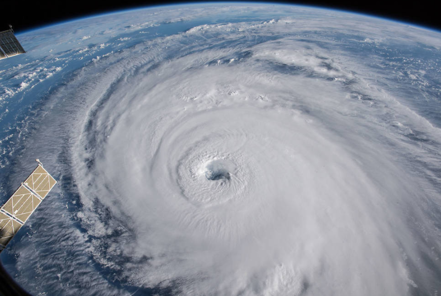 空间站拍到桦加沙台风眼压迫感十足 风王“桦加沙”直扑华南