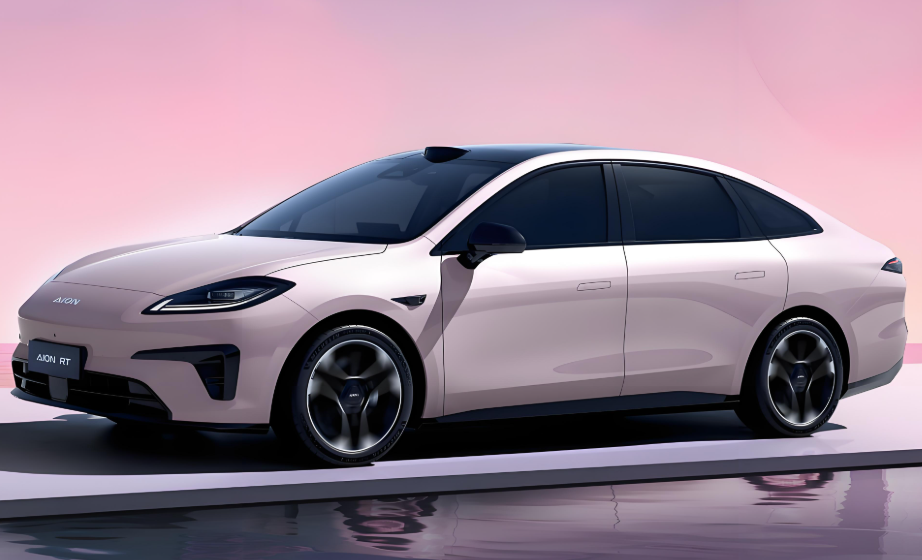 埃安RT焕新版上市9.98万起！埃安RT焕新版标配宁德电池最高续航650公里