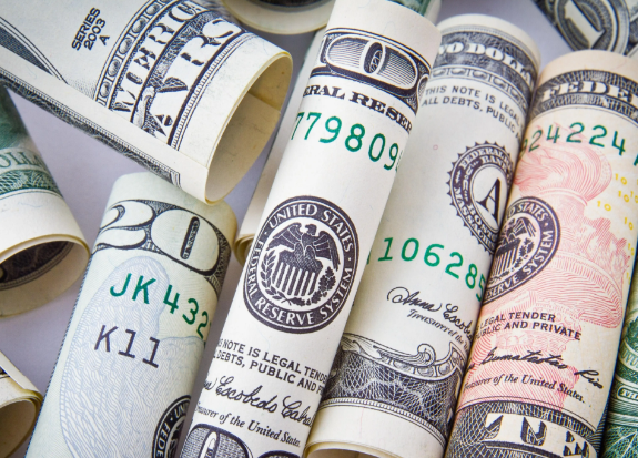 美国2%的通胀目标无法完成 消费者和企业信心指标仍低于年初水平