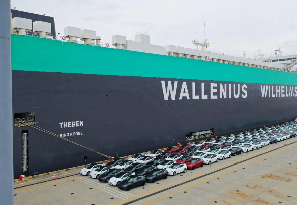 美国正式公告:征收欧盟汽车15%关税 美国对欧盟输美商品征收15%的关税