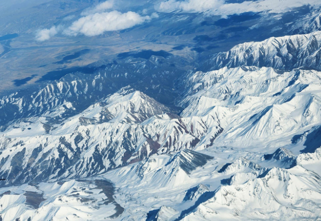 当新疆金秋美景遇到国庆假期,向您推荐新疆10条秋游线路 当新疆金秋美景遇到国庆假期,向您推荐新疆10条秋游线路