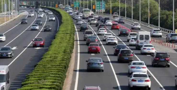 国庆中秋假期免费上高速 国庆中秋假期免费车辆包括哪些？