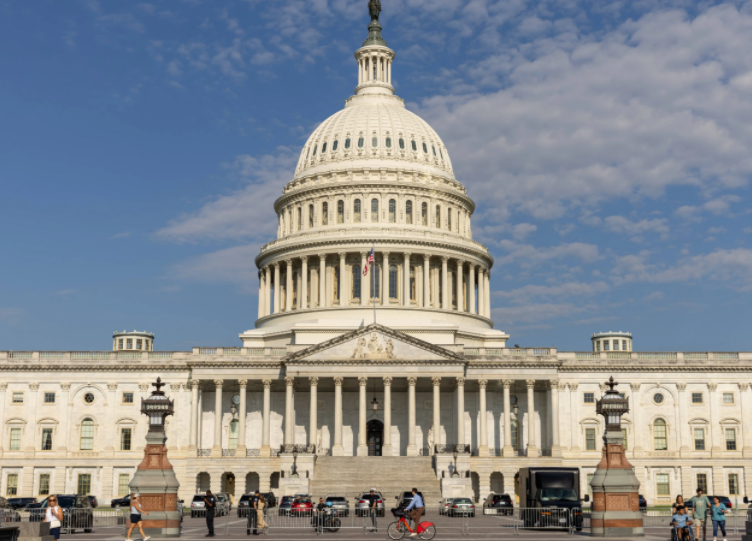 美国政府关门危机逼近(美国联邦政府资金明晚耗尽) 美国政府关门危机逼近(美国联邦政府资金明晚耗尽)