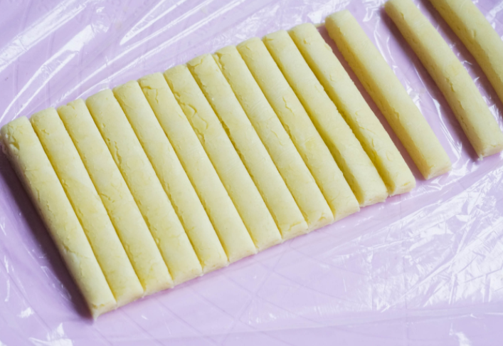 宝宝出牙不适如何缓解?宝宝磨牙可以用冰冻磨牙棒吗? 宝宝出牙不适如何缓解?宝宝磨牙可以用冰冻磨牙棒吗?