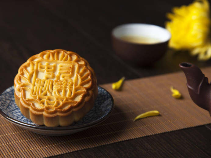 中秋月饼和这些食物同吃伤肠胃!中秋聚餐避坑指南 中秋月饼和这些食物同吃伤肠胃!中秋聚餐避坑指南