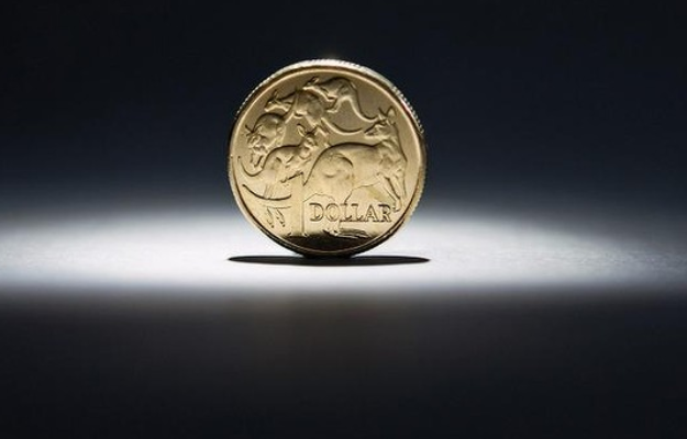 澳洲央行利率维持不变成(澳洲强劲数据推迟降息预期)