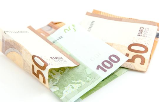 2025年澳洲税收大幅增长(澳洲10年税收狂涨90%) 2025年澳洲税收大幅增长(澳洲10年税收狂涨90%)