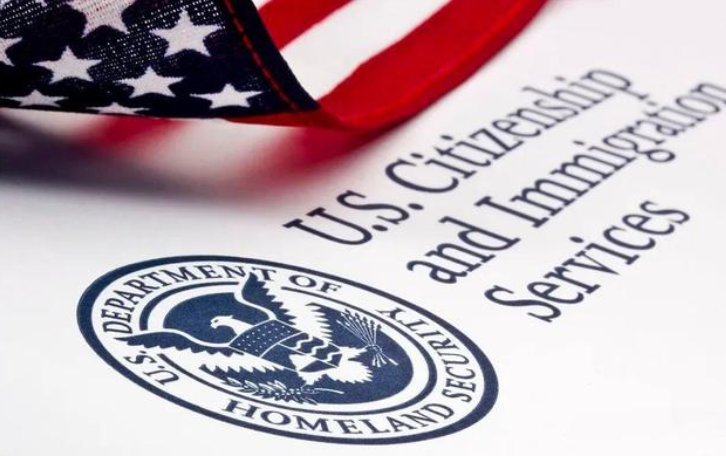 特朗普想把自己印在250美元钞票上,美国将推出250面值美元? 特朗普想把自己印在250美元钞票上,美国将推出250面值美元?