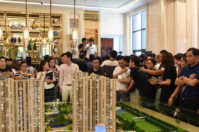 国庆上海新房成交涨近八成(2025国庆上海楼市行情如何)
