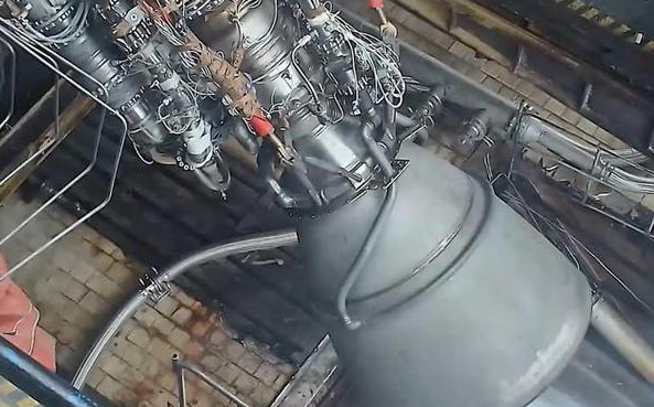 中国载人登月“进度条”持续刷新 长征十号完成第二次系留点火试验