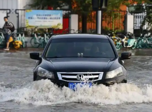 北京全市平均累积降水量932.1毫米 北京打破1961年以来年降水纪录 北京全市平均累积降水量932.1毫米 北京打破1961年以来年降水纪录