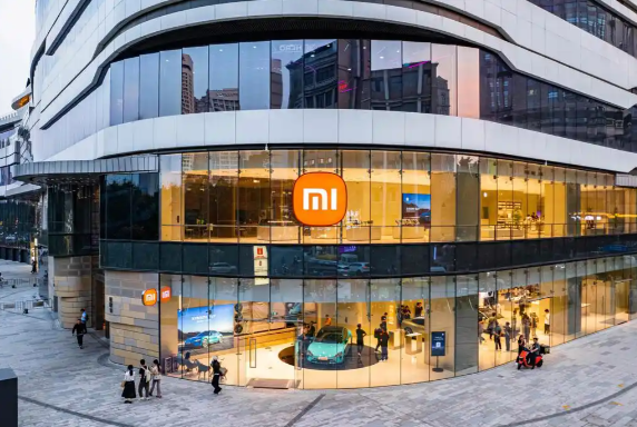 小米17 Ultra双卫星版将于12月发布 小米17 Ultra双卫星版支持天通一号和北斗短报文