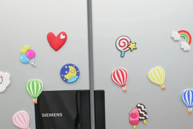 冰箱贴已经比冰箱贵了(为何2025年冰箱贴价格飙升) 冰箱贴已经比冰箱贵了(为何2025年冰箱贴价格飙升)