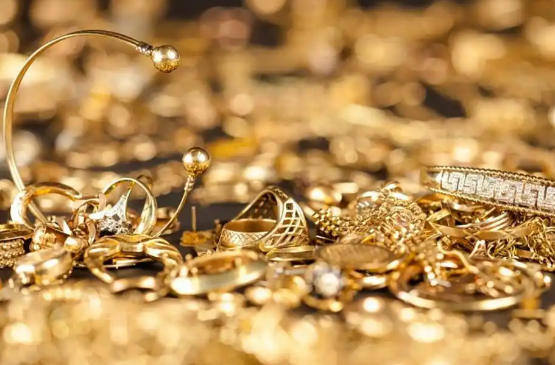 金饰价格涨破1200元每克 现货黄金今年年内涨幅超56%