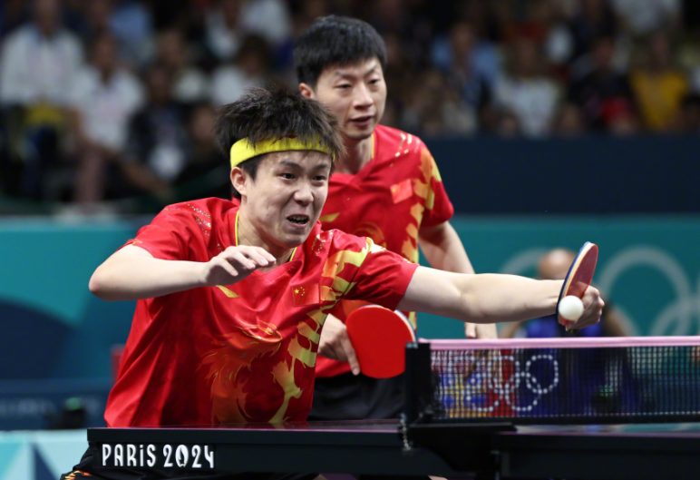 国乒激战25局最终3比2逆转日本(日本队被中国逆转后集体凝固)