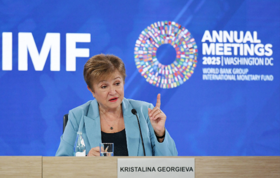 IMF发布最新《世界经济展望》报告 IMF预计2025年全球经济增速为3.2% IMF发布最新《世界经济展望》报告 IMF预计2025年全球经济增速为3.2%