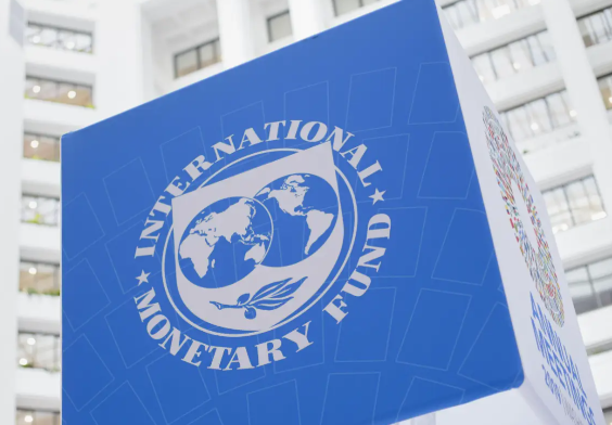 IMF发布最新《世界经济展望》报告 IMF预计2025年全球经济增速为3.2% IMF发布最新《世界经济展望》报告 IMF预计2025年全球经济增速为3.2%