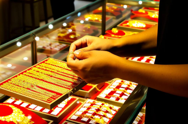 全球消费者买金习惯发生改变(2025年消费者更爱怎样买金呢) 全球消费者买金习惯发生改变(2025年消费者更爱怎样买金呢)