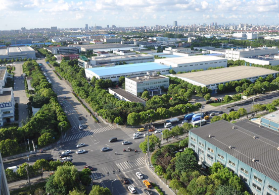 前三季度上海市GDP同比增长5.5% 前三季度上海居民人均可支配收同比增长4.3%