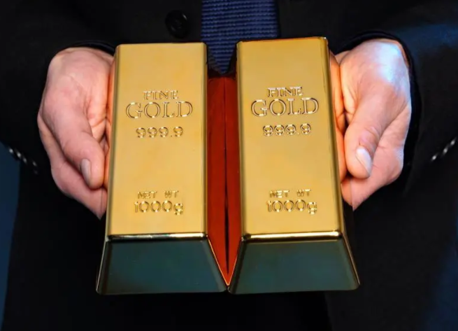 教授每年强制自己定投100克黄金(现货100g黄金有多少) 教授每年强制自己定投100克黄金(现货100g黄金有多少)