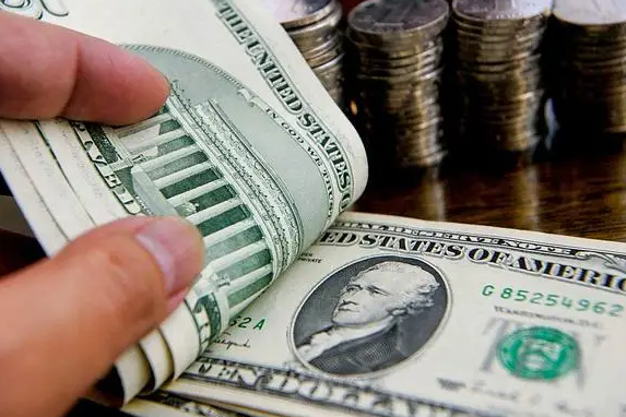 30年期美债收益率跌破4.54% 美国政府停摆导致美债收益率连续下跌 30年期美债收益率跌破4.54% 美国政府停摆导致美债收益率连续下跌