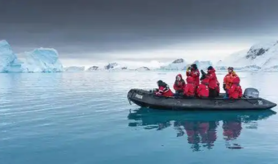 南极旅游价格被打下来了！南极游价格“跳水”至8万起！