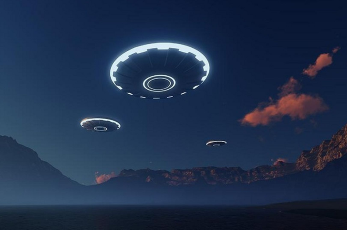 山东河北现串珠型不明发光飞行物(山东河北夜空现珍珠链UFO) 山东河北现串珠型不明发光飞行物(山东河北夜空现珍珠链UFO)