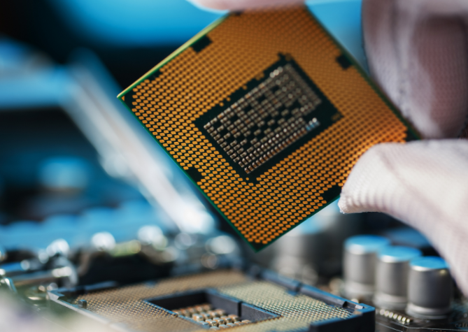 中国成功研制新型芯片(中国新型芯片有啥亮点)