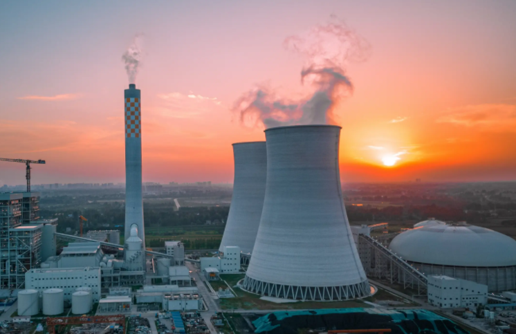 德国爆破国内最大核电站(德国最大核电站冷却塔1分钟内被爆破) 德国爆破国内最大核电站(德国最大核电站冷却塔1分钟内被爆破)