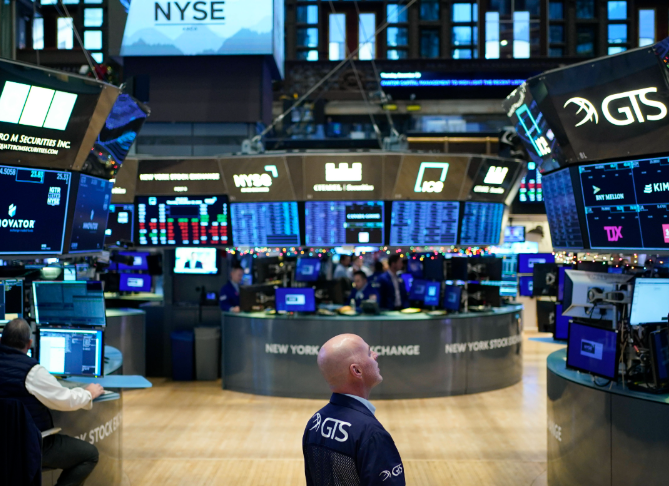 美股财报强势助攻！美股收盘三大指数齐刷历史新高