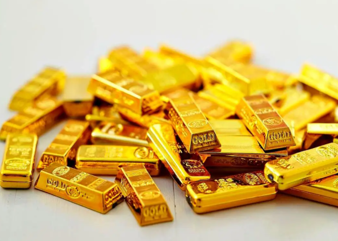 深跌之后黄金重返4000美元(短期黄金价格会怎么走)