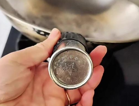 不锈钢锅用30年仍不粘！30年不粘不锈钢锅复产预售60元