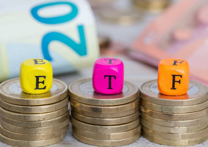 ETF规模10个月增长逾2万亿元(ETF打包式投资趋势显现) ETF规模10个月增长逾2万亿元(ETF打包式投资趋势显现)