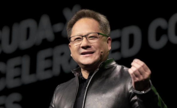 黄仁勋称美低估中国科技发展潜力！中国在AI的竞争力远超乎外界想象