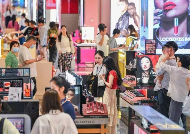 海南离岛免税升级首日吸金7800万(新政带火这些消费新趋势) 海南离岛免税升级首日吸金7800万(新政带火这些消费新趋势)