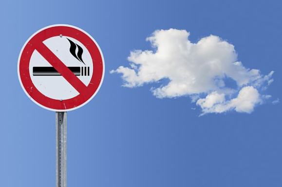 马尔代夫实施世代禁烟令(马尔代夫07年后出生的终生不得抽烟)