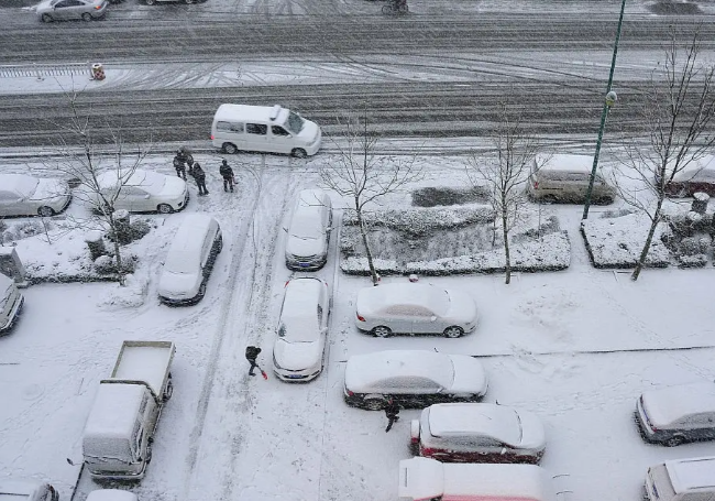 北方强降雪来袭!一图读懂秋季暴雪健康防护指南 北方强降雪来袭!一图读懂秋季暴雪健康防护指南