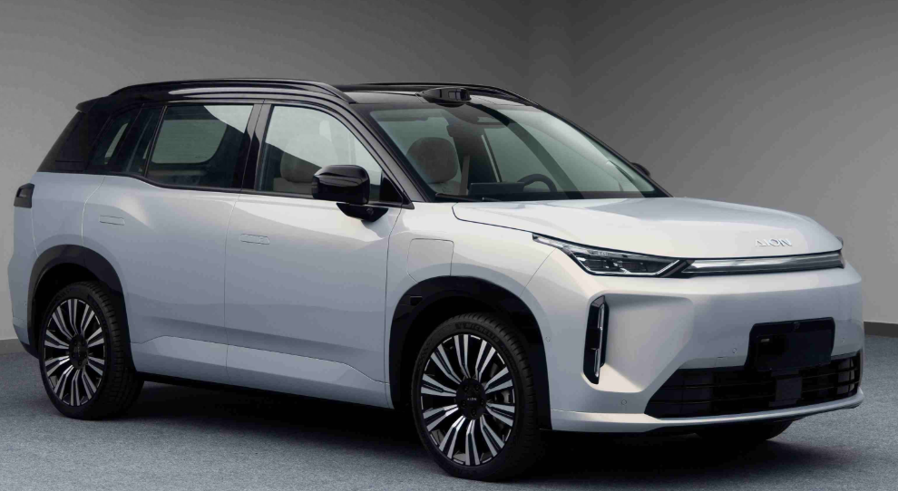 广汽埃安首款增程车i60预售！广汽埃安首款增程车i60增程+纯电双选择