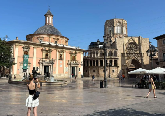 西班牙10月失业人数月率 0.91% 服务业成为西班牙失业增长的主要来源 西班牙10月失业人数月率 0.91% 服务业成为西班牙失业增长的主要来源