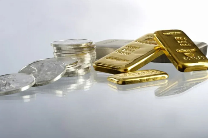 现货白银日内跌幅达1%(黄金大跌100元后白银还能涨吗) 现货白银日内跌幅达1%(黄金大跌100元后白银还能涨吗)